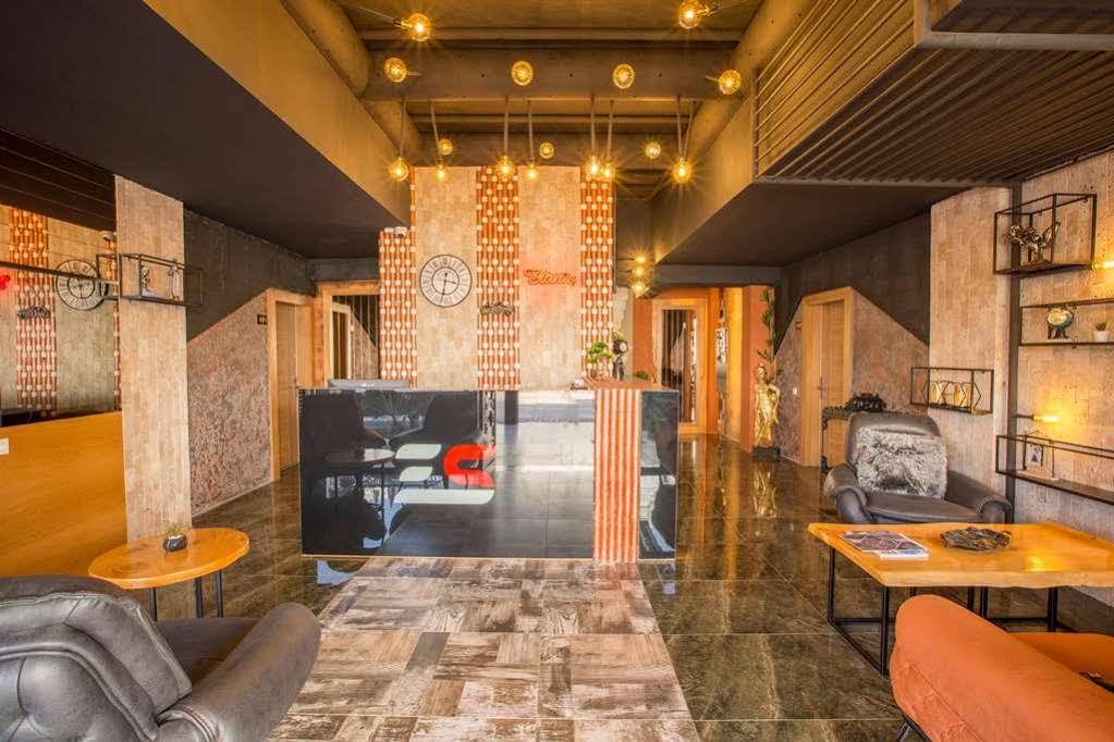 Elanis Suites Antalya Exteriör bild